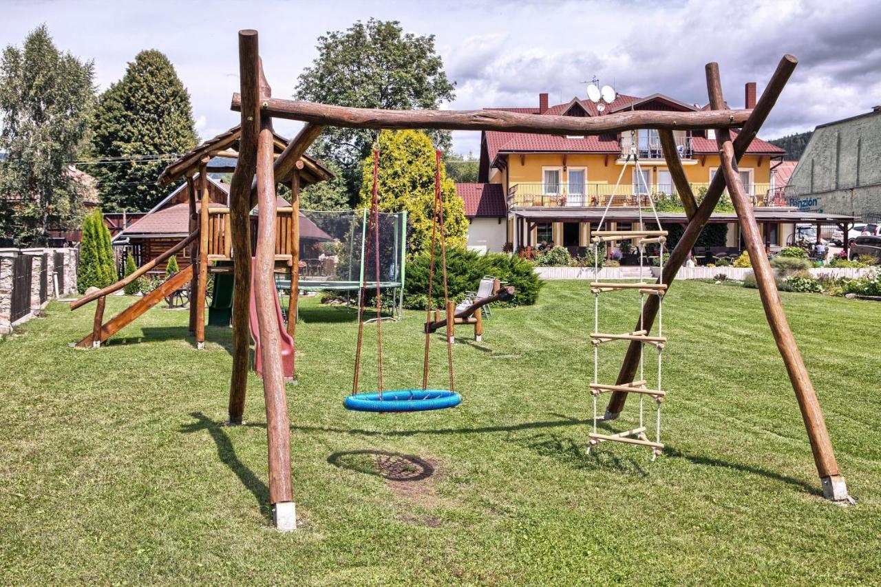 Penzion Fantazia Michalova - Brezno-Muranska Planina المظهر الخارجي الصورة